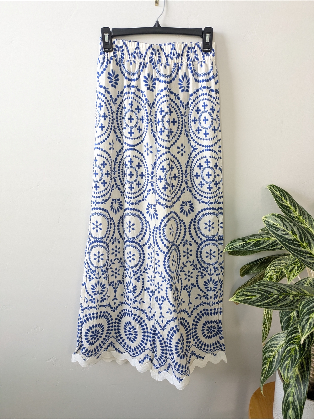 SHEIN Blue & White Printed Two-Piece Set - Picture 7 of 10